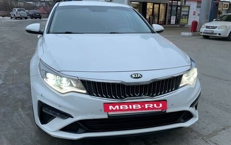 KIA Optima IV, 2018 год, 2 500 000 рублей, 2 фотография