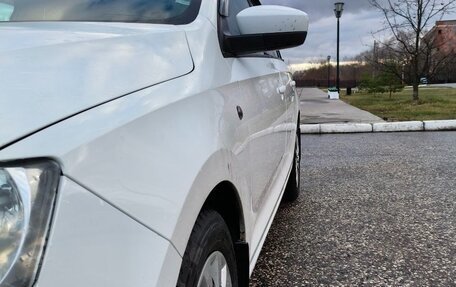 Skoda Rapid I, 2014 год, 880 000 рублей, 2 фотография