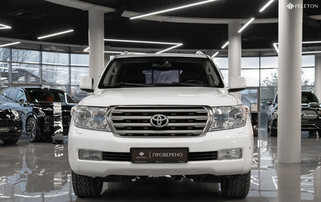 Toyota Land Cruiser 200, 2011 год, 2 990 000 рублей, 3 фотография