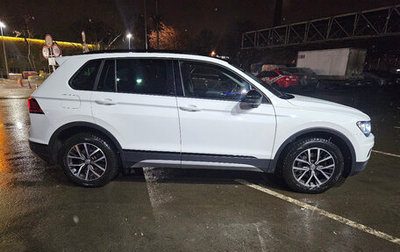 Volkswagen Tiguan II, 2019 год, 3 100 000 рублей, 1 фотография