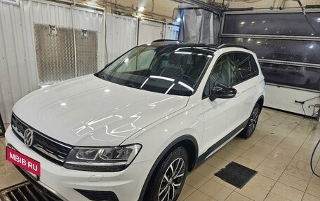 Volkswagen Tiguan II, 2019 год, 3 100 000 рублей, 16 фотография