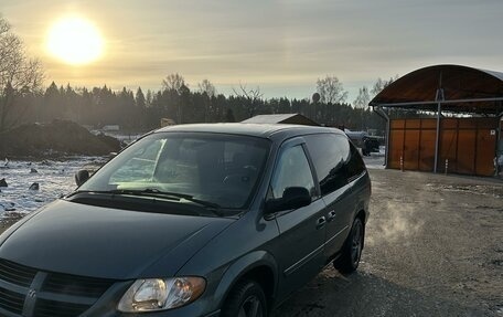 Dodge Caravan IV, 2004 год, 750 000 рублей, 9 фотография