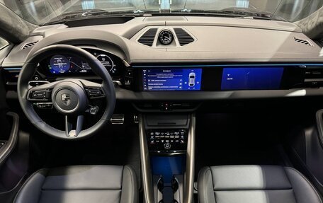 Porsche Macan, 2024 год, 21 990 000 рублей, 14 фотография