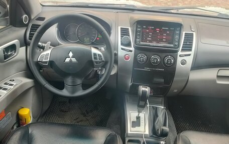 Mitsubishi Pajero Sport II рестайлинг, 2011 год, 1 850 000 рублей, 19 фотография