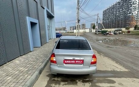 Hyundai Accent II, 2001 год, 355 000 рублей, 3 фотография