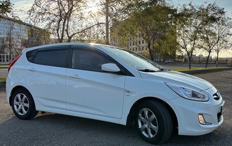 Hyundai Solaris II рестайлинг, 2013 год, 985 000 рублей, 6 фотография