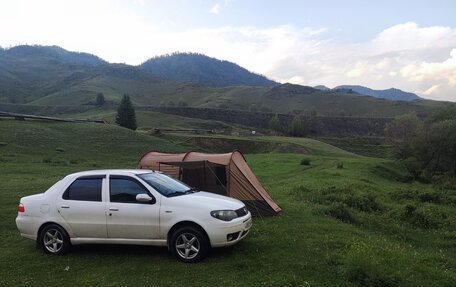 Fiat Albea I рестайлинг, 2011 год, 400 000 рублей, 2 фотография