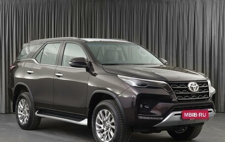 Toyota Fortuner II, 2022 год, 7 460 000 рублей, 1 фотография