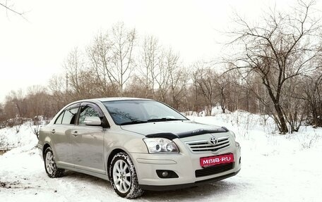 Toyota Avensis III рестайлинг, 2006 год, 830 000 рублей, 1 фотография