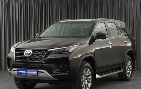 Toyota Fortuner II, 2022 год, 7 460 000 рублей, 5 фотография