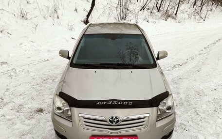 Toyota Avensis III рестайлинг, 2006 год, 830 000 рублей, 3 фотография