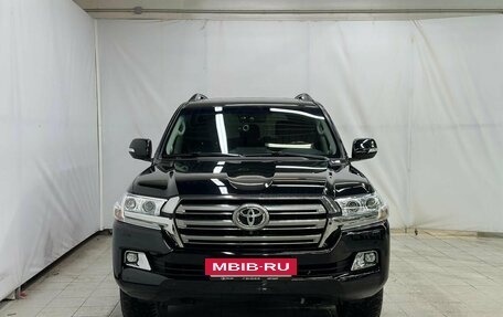 Toyota Land Cruiser 200, 2015 год, 6 300 000 рублей, 2 фотография