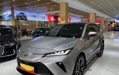 Toyota Venza, 2022 год, 2 887 000 рублей, 1 фотография