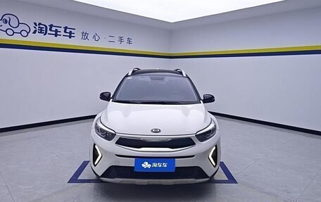 KIA Stonic, 2021 год, 1 300 000 рублей, 2 фотография