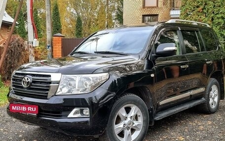 Toyota Land Cruiser 200, 2011 год, 2 670 500 рублей, 3 фотография