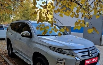 Mitsubishi Pajero Sport III рестайлинг, 2020 год, 3 570 000 рублей, 1 фотография