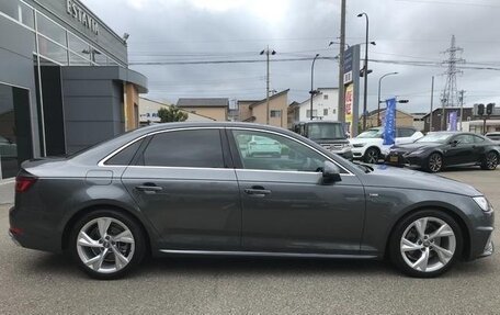 Audi A4, 2020 год, 1 750 000 рублей, 2 фотография