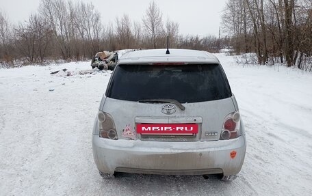 Toyota Ist II, 2003 год, 590 000 рублей, 3 фотография