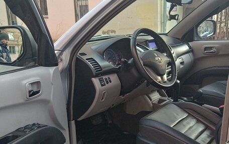 Mitsubishi L200 IV рестайлинг, 2007 год, 1 500 000 рублей, 21 фотография