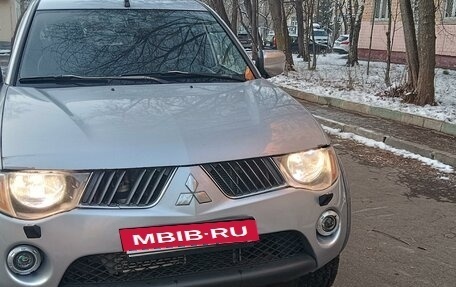 Mitsubishi L200 IV рестайлинг, 2007 год, 1 500 000 рублей, 23 фотография