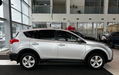 Toyota RAV4, 2013 год, 1 765 000 рублей, 5 фотография