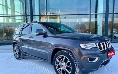 Jeep Grand Cherokee, 2021 год, 5 900 000 рублей, 1 фотография