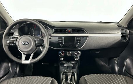 KIA Rio IV, 2018 год, 1 599 000 рублей, 14 фотография