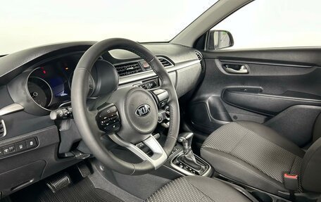 KIA Rio IV, 2018 год, 1 599 000 рублей, 11 фотография