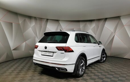 Volkswagen Tiguan II, 2021 год, 4 249 700 рублей, 2 фотография