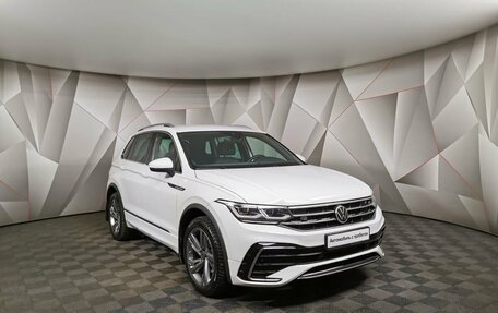 Volkswagen Tiguan II, 2021 год, 4 249 700 рублей, 3 фотография