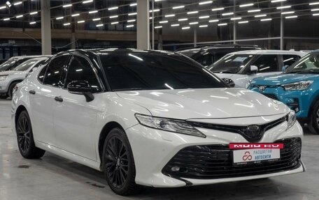 Toyota Camry, 2019 год, 2 625 000 рублей, 15 фотография