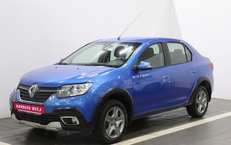 Renault Logan II, 2018 год, 891 000 рублей, 3 фотография