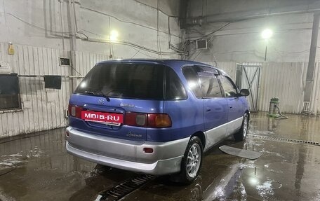 Toyota Ipsum II, 1997 год, 560 000 рублей, 3 фотография