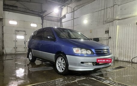 Toyota Ipsum II, 1997 год, 560 000 рублей, 7 фотография