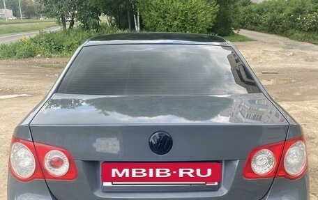 Volkswagen Jetta VI, 2008 год, 570 000 рублей, 4 фотография