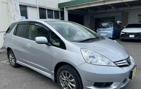 Honda Fit Shuttle I рестайлинг, 2012 год, 925 000 рублей, 3 фотография