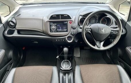 Honda Fit Shuttle I рестайлинг, 2012 год, 925 000 рублей, 14 фотография