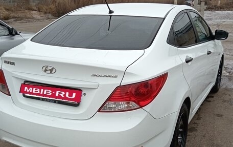 Hyundai Solaris II рестайлинг, 2014 год, 580 000 рублей, 4 фотография