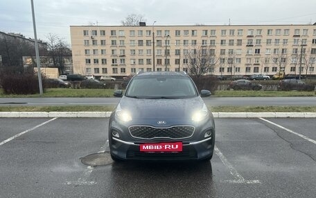 KIA Sportage IV рестайлинг, 2020 год, 2 500 000 рублей, 3 фотография