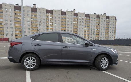 Hyundai Solaris II рестайлинг, 2021 год, 1 770 000 рублей, 3 фотография