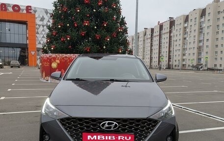 Hyundai Solaris II рестайлинг, 2021 год, 1 770 000 рублей, 4 фотография