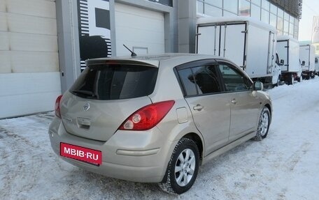 Nissan Tiida, 2010 год, 925 000 рублей, 5 фотография