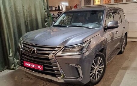 Lexus LX III, 2016 год, 8 050 000 рублей, 1 фотография