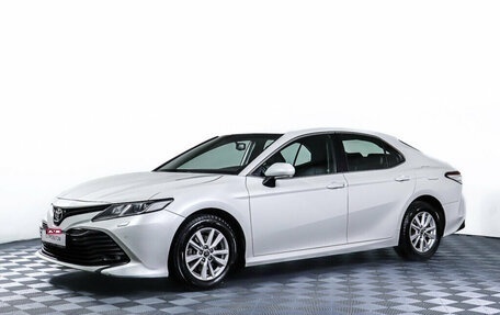 Toyota Camry, 2019 год, 2 320 000 рублей, 1 фотография