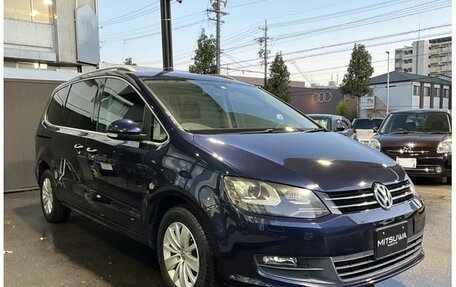 Volkswagen Sharan II, 2012 год, 1 154 770 рублей, 1 фотография