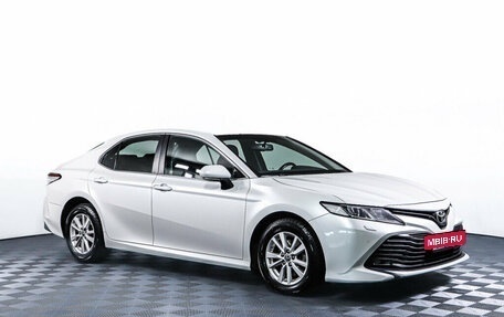 Toyota Camry, 2019 год, 2 320 000 рублей, 3 фотография