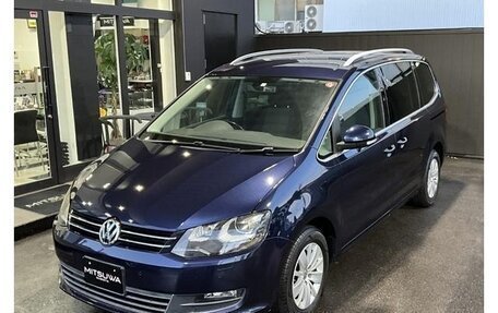 Volkswagen Sharan II, 2012 год, 1 154 770 рублей, 4 фотография