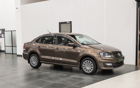 Volkswagen Polo VI (EU Market), 2018 год, 1 365 000 рублей, 4 фотография