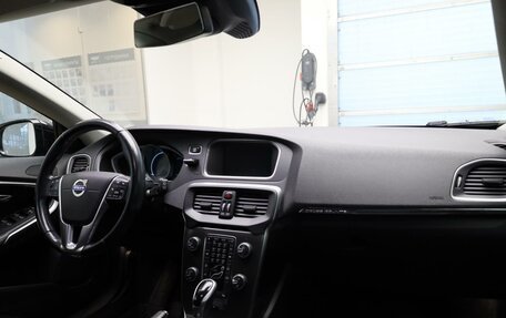 Volvo V40 II рестайлинг, 2013 год, 1 285 000 рублей, 9 фотография