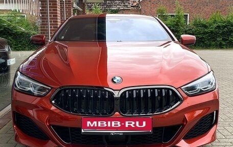 BMW 8 серия, 2020 год, 10 840 000 рублей, 2 фотография